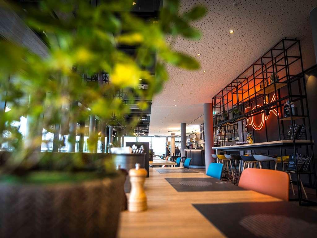 Hotel Ibis Wels Restaurante foto